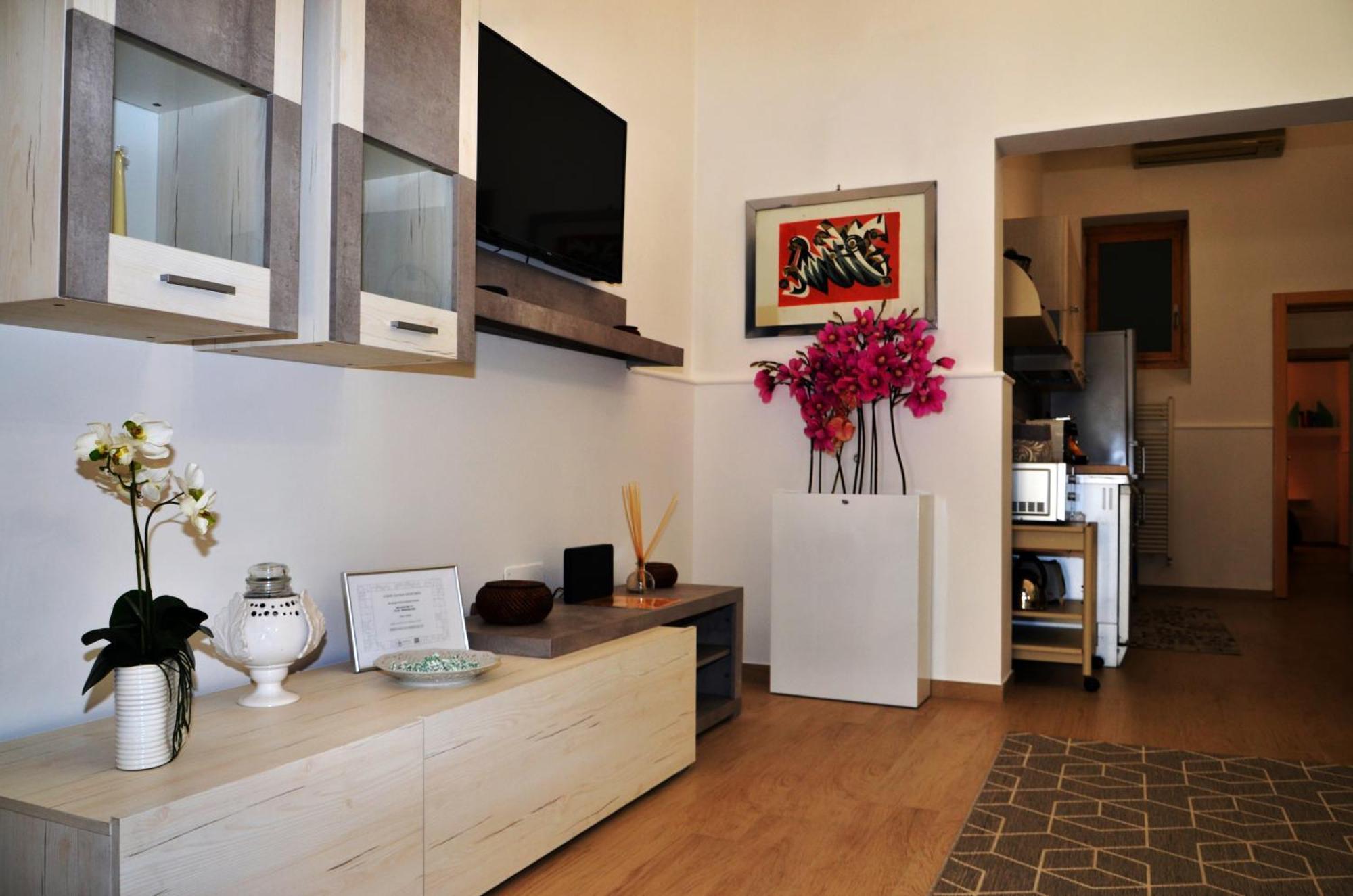 Conte Cavour Apartment Бриндизи Екстериор снимка