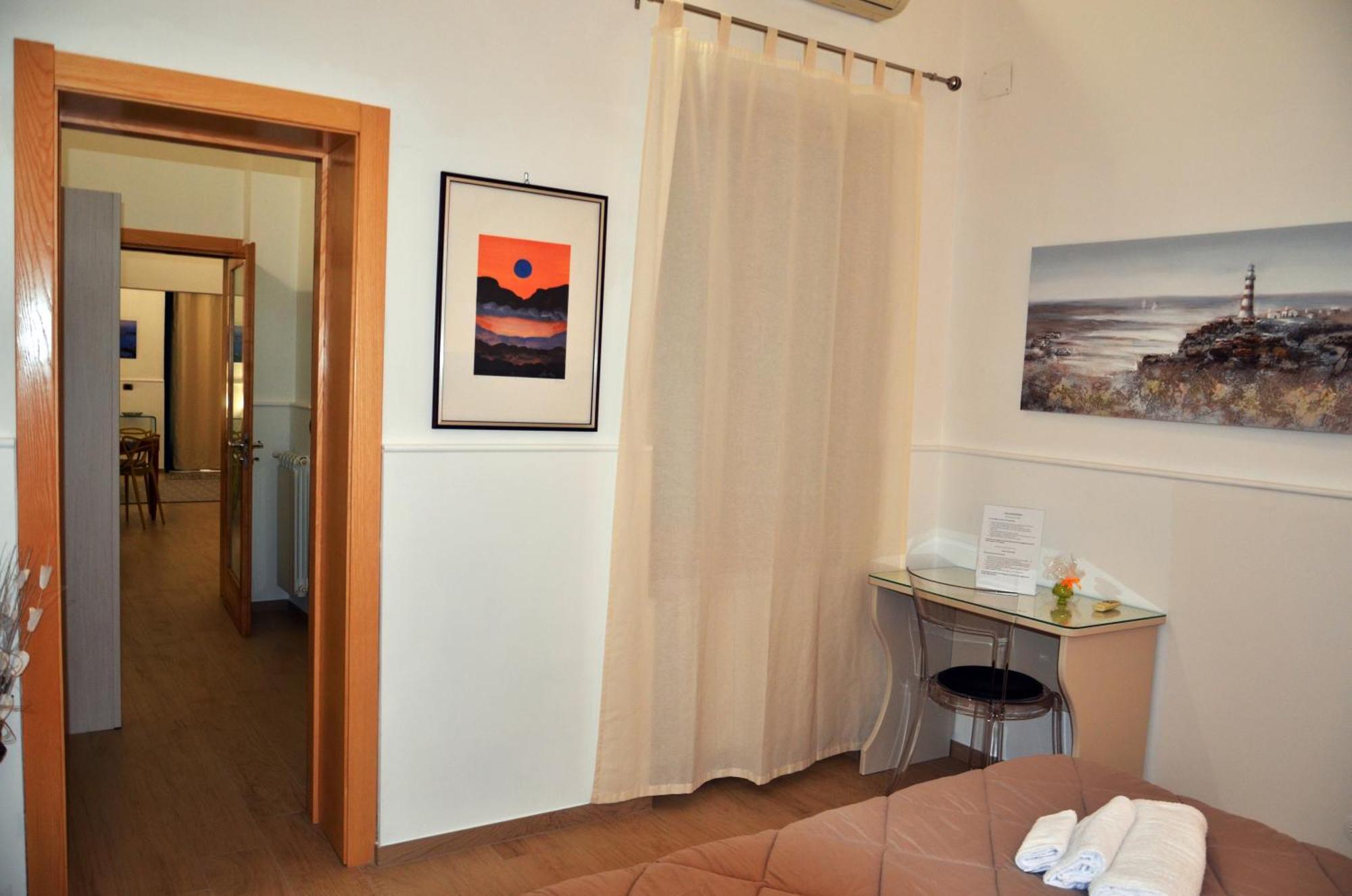 Conte Cavour Apartment Бриндизи Екстериор снимка