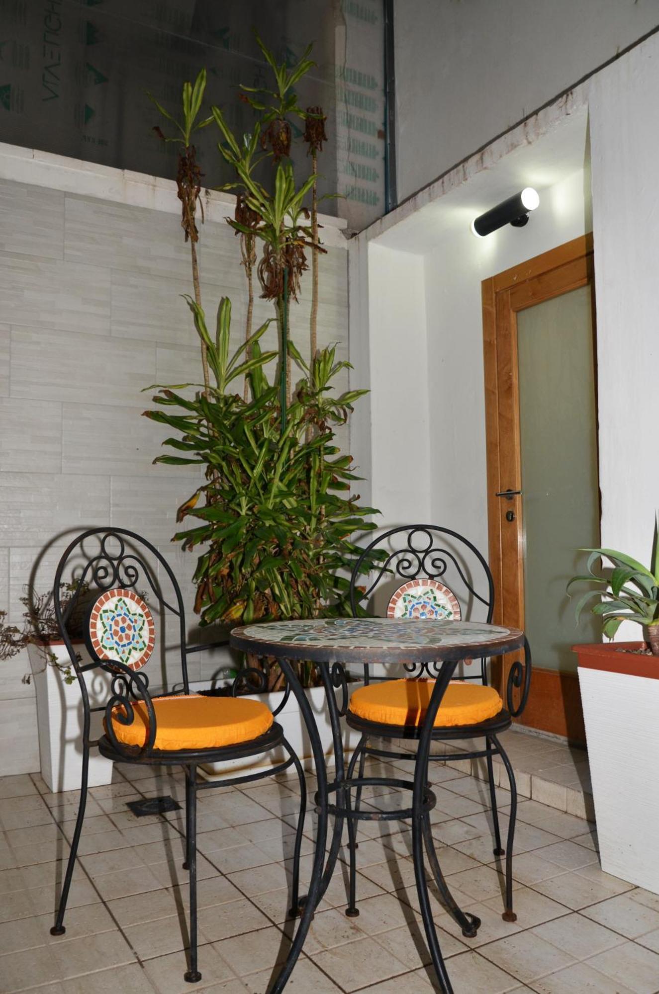 Conte Cavour Apartment Бриндизи Екстериор снимка